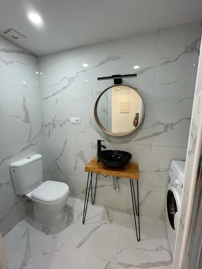 Paris Fashion - Torremolinos Apartment Spain