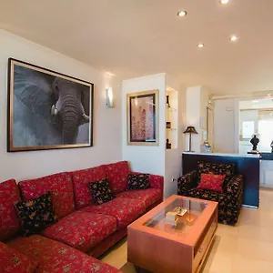 bella-vista-luxury-apartment.hotelsinnerja.org/